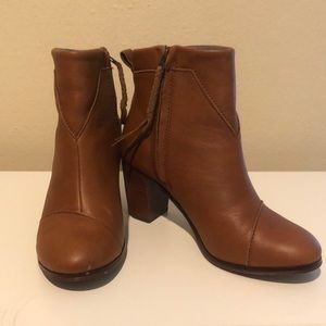 Toms Ankle booties with heel (brown)